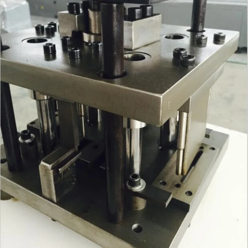 Pnematic Punching Machine (4)